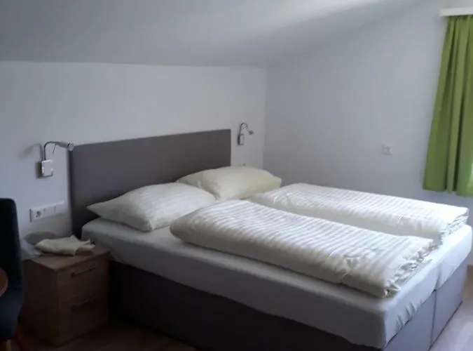 Bleistattblick Steindorf am Ossiacher See